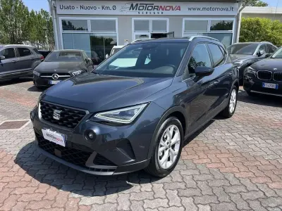 Usata Seat Arona FR 95 CV (69 kW) 2025 Grigio SUV