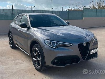 Usata Alfa Romeo Stelvio Super 210 CV (154 kW) 2019 Grigio SUV