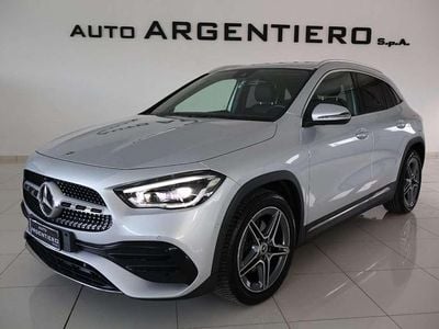 Mercedes GLA220