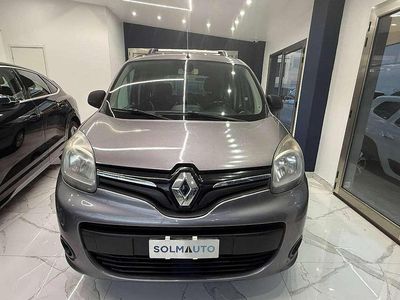Usata Renault Kangoo Life 90 CV (66 kW) 2016 Grigio Monovolume