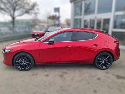 Ny Mazda 3 140 HK (102 kW) 2025 Röd Sedan