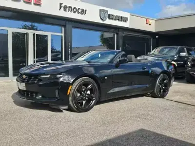 Nuova Chevrolet Camaro 279 CV (205 kW) 2026 Nero pastello Cabrio