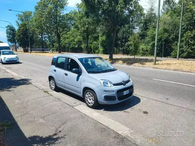 Usata Fiat Panda Lounge 69 CV (50 kW) 2018 Grigio Utilitaria