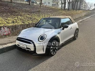 Usata Mini Cooper S Cabriolet 136 CV (100 kW) 2023 Bianco Cabrio