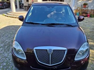 Usata Lancia Ypsilon 75 CV (55 kW) 2011 Lilla Utilitaria