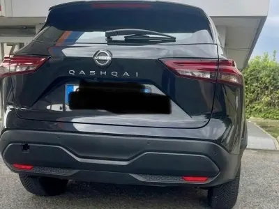 Usata Nissan Qashqai Acenta 158 CV (116 kW) 2022 Nero SUV