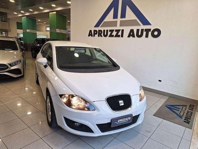 Usata Seat Leon Style 105 CV (77 kW) 2012 Bianco Berlina