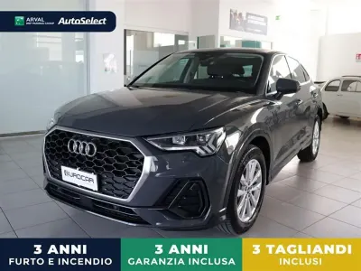 Usata Audi Q3 Sportback Business Plus 150 CV (110 kW) 2022 Grigio / gray SUV