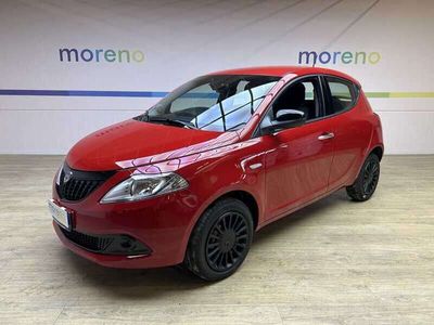 usata Lancia Ypsilon 1.0 firefly 70 CV hybrid Silver s&s