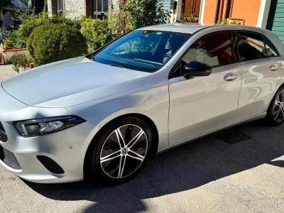 Occasion Mercedes A200 116 ch (85 kW) 2021 Gris Berline