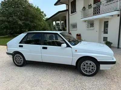 Usata Lancia Delta 181 CV (133 kW) 1991 Bianco Utilitaria