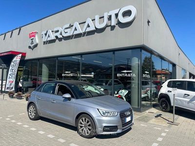 Usata Audi A1 Ambiente 116 CV (85 kW) 2016 Grigio Utilitaria