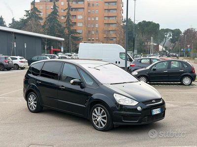 Nero Usata 2010 Ford S-MAX S Monovolume | 3600 € (Super prezzo)