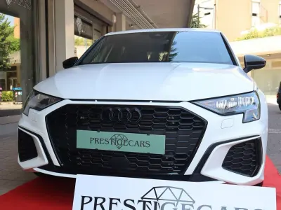 Usata Audi A3 S-Line 150 CV (110 kW) 2022 Bianco Berlina
