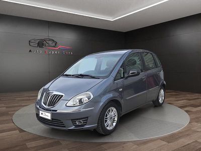 Usata Lancia Musa 95 CV (69 kW) 2012 Grigio Monovolume