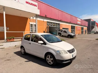 Usata VW Fox Sport 69 CV (50 kW) 2009 Bianco Utilitaria