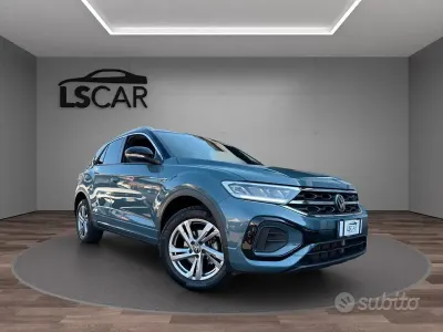 Usata VW T-Roc R-line 150 CV (110 kW) 2022 Grigio SUV