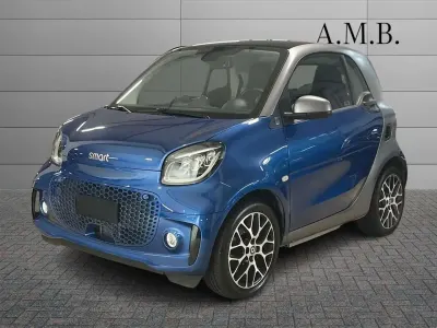 Usata Smart ForTwo Coupé Prime 60 kW (82 CV) 2021 Blu/azzurro Utilitaria