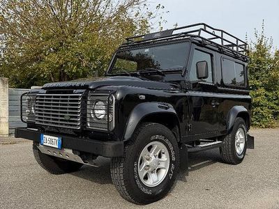 Usata Land Rover Defender Adventure 68 CV (50 kW) 2010 Nero SUV
