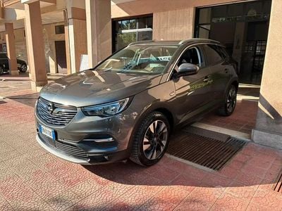 Usata Opel Grandland X 120 CV (88 kW) 2018 Grigio SUV