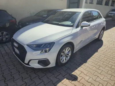 Usata Audi A3 Business 116 CV (85 kW) 2022 Bianco Berlina