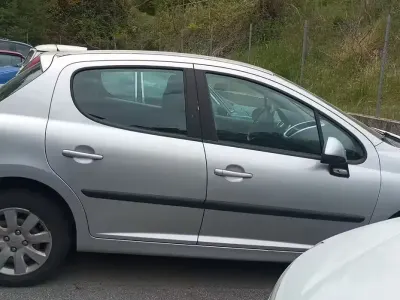 Brugt Peugeot 207 95 HK (69 kW) 2008 Grå Sedan