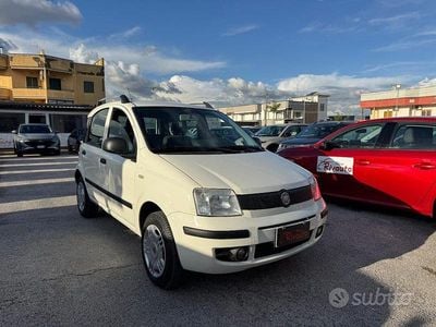 Usata Fiat Panda Classica 77 CV (56 kW) 2012 Bianco Utilitaria