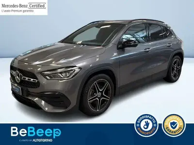 Usata Mercedes GLA200 Premium 150 CV (110 kW) 2022 Grigio metallizzato SUV