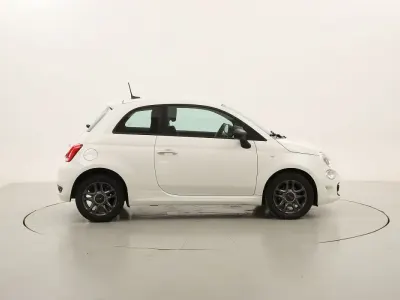 Usata Fiat 500 Connect 70 CV (51 kW) 2022 Biancobianco Utilitaria