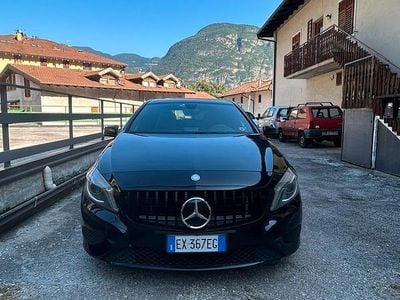 Usata Mercedes A200 Premium 136 CV (100 kW) 2014 Nero Berlina