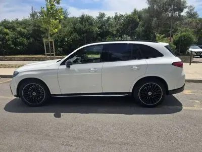 Usata Mercedes GLC220 AMG Line Premium Plus 197 CV (144 kW) 2023 Bianco SUV