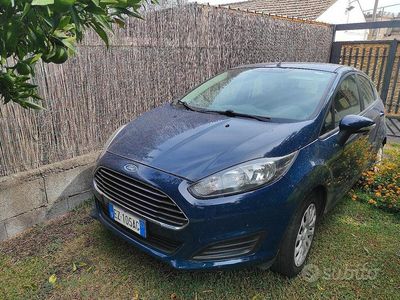 Usata Ford Fiesta 75 CV (55 kW) 2015 Utilitaria