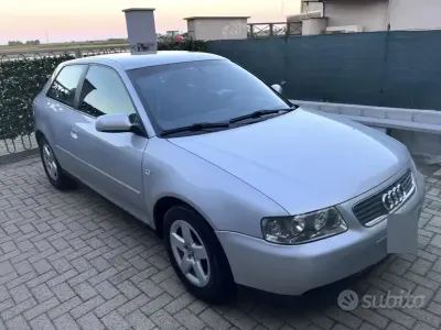 Usata Audi A3 2001 Grigio Utilitaria