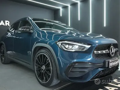 Usata Mercedes GLA200 Premium 150 CV (110 kW) 2020 Blu SUV