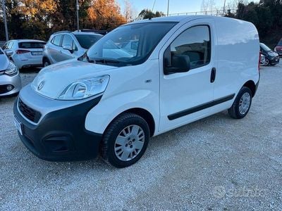 Occasion Fiat Fiorino 80 ch (58 kW) 2017 Blanc Monospace