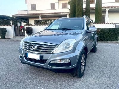 Usata Ssangyong (KGM) Rexton 155 CV (114 kW) 2013 Grigio SUV