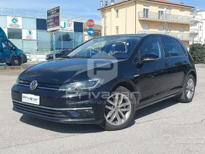 Usata VW Golf VII Executive 131 CV (96 kW) 2019 Nero Utilitaria