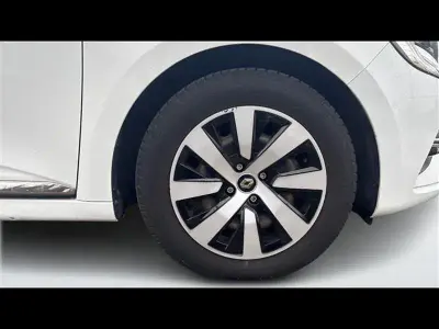 Usata Renault Clio Zen 140 CV (102 kW) 2020 Bianco