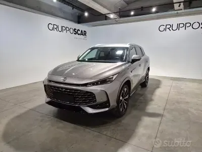 Nuova MG HS Luxury 2026 Bianco SUV