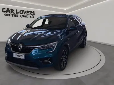 Usata Renault Arkana Techno 143 CV (105 kW) 2023 Rrf blu zanzibar SUV