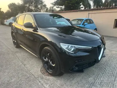 Usata Alfa Romeo Stelvio Business 190 CV (139 kW) 2022 Nero SUV