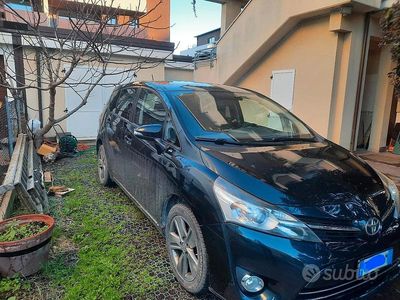 Usata Toyota Verso 2014 Nero Monovolume