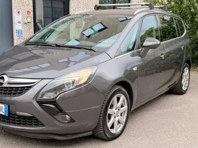 Occasion Opel Zafira Tourer Cosmo 110 ch (80 kW) 2012 Other Monospace