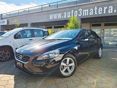 Occasion Volvo V40 Summum 115 ch (84 kW) 2014 Noir Berline