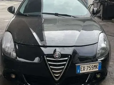 Usata Alfa Romeo Giulietta Sprint 150 CV (110 kW) 2015 Utilitaria