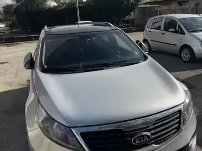 Usata Kia Sportage 135 CV (99 kW) 2012 Grigio SUV