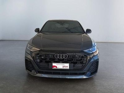 Usata Audi Q8 S-Line 286 CV (210 kW) 2024 Grigio daytona perla SUV