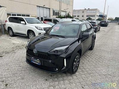 Usata Toyota Yaris Hybrid Trend 116 CV (85 kW) 2022 Nero Pick-up