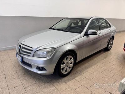 Usata Mercedes C220 Avantgarde 170 CV (125 kW) 2011 Grigio Berlina