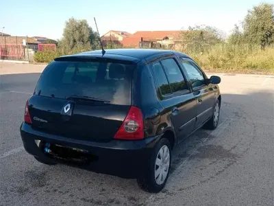 Brugt Renault Clio II 65 HK (47 kW) 2009 Sort Hatchback